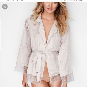 New Victorias Secret Satin Tie Waist Jacket Floral